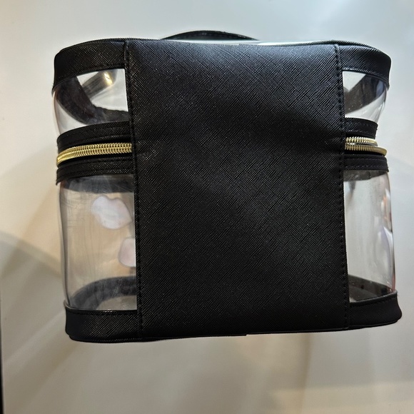 Victoria's Secret Cosmetic bag - Picture 5 of 12